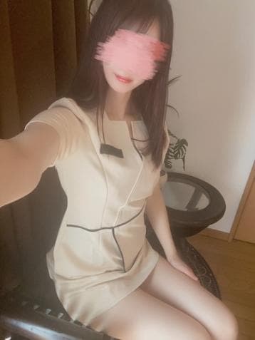 RAVIORA (ラヴィオーラ)    あまね (30代)