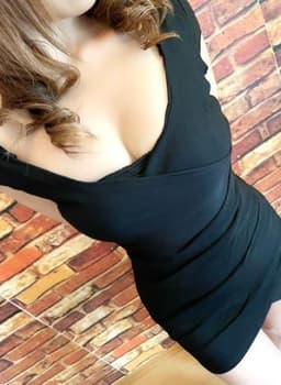 RAVIORA (ラヴィオーラ)    みなみ (30代)